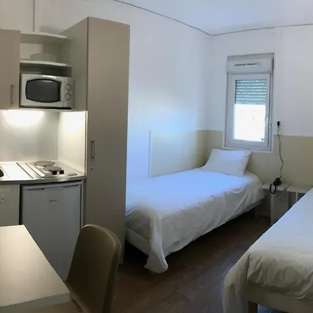 Be Myhotel Hotel *